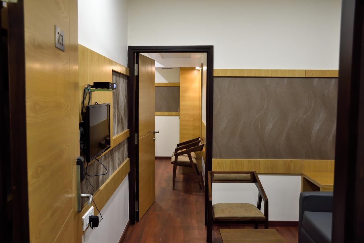 Hotel Laya Inn Ariyalur 外观 照片
