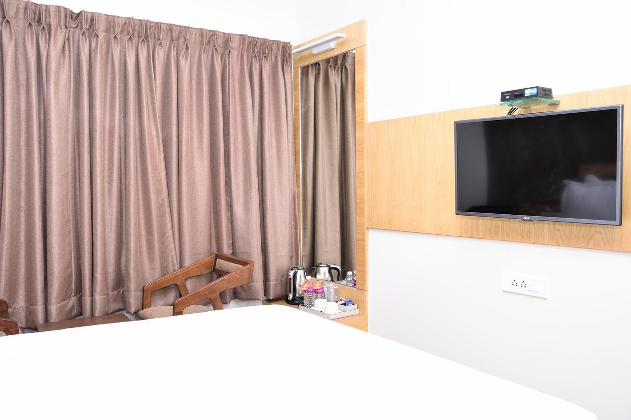 Hotel Laya Inn Ariyalur 外观 照片